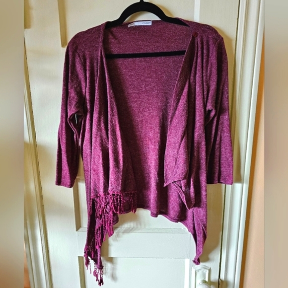 Boho maroon layered cowl neck knit wrap cardigan with fringe Maurices - Picture 3 of 11